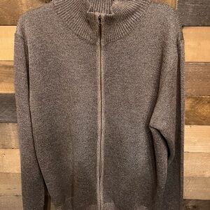 Blue Stream Outdoors men’s Full Zipper Sweater Brown Large